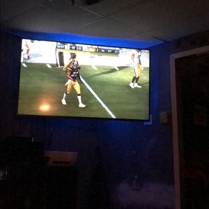 Meet your Posher, Thomas